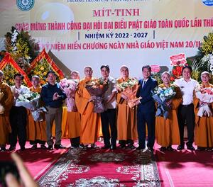 Nam Định: Lễ Mít-tinh chào mừng thành công Đại hội đại biểu Phật giáo toàn quốc lần thứ IX nhiệm kỳ 2022-2027 Và Kỷ niệm Hiến chương ngày Nhà giáo VN 20/11.