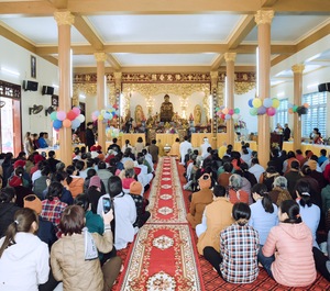 Nam Định: Chùa Nam Hải tổ chức lễ Hằng thuận cho đôi bạn trẻ