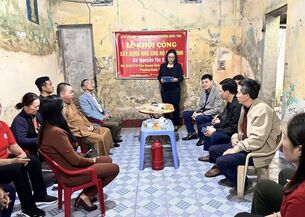 Nam Định: Hội Từ thiện chùa Vọng Cung trao tiền xây nhà tình nghĩa