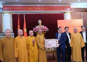 Nam Định: Ban Trị sự Phật giáo tỉnh chúc Tết các cấp chính quyền