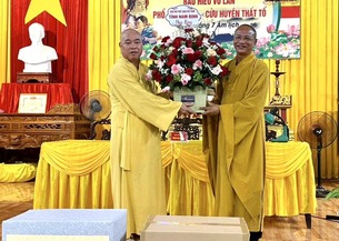 Nam Định: Ban Thường trực Phật giáo tỉnh đi thăm một số trường hạ
