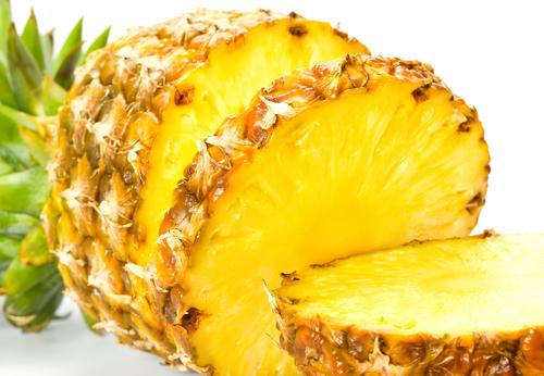 Reasons-to-Eat-Pineapple-Every-Day.jpg