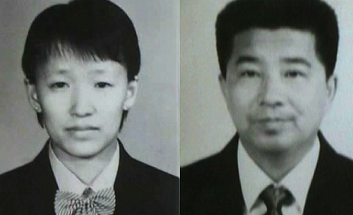 Dương Hướng Bân (trái) và Triệu Duy Sơn, hai người đứng đầu tia chớp phương Đông. Ảnh: CNN.