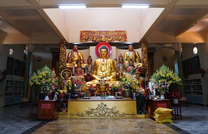 Chùa Tây Tạng có bức tượng Phật bằng tóc người lớn nhất Việt Nam