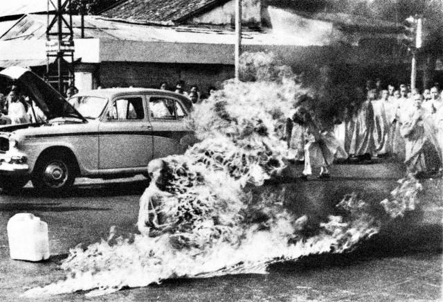 Botat Quang Duc.jpg