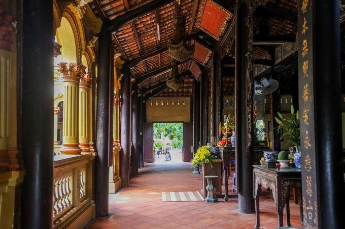 Ngôi chùa hơn 150 tuổi mang nét kiến trúc Á - Âu ở Tiền Giang