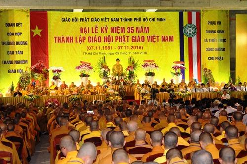Phật giáo là tôn giáo luôn ủng hộ chủ trương chính sách của Đảng và Nhà nước trong con đường xây dựng XHCN ở Việt Nam, qua đường hướng “Đạo pháp, Dân tộc và Chủ nghĩa xã hội” mà Hiến chương của Giáo hội Phật giáo Việt Nam đã khẳng định từ khi thành lập năm 1981.