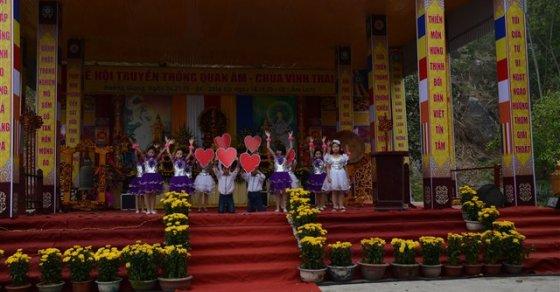 Thanh Hóa: Khai mạc lễ hội truyền thống Quan Âm chùa Vĩnh Thái năm 2016. 1
