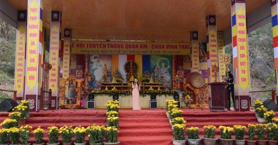 Thanh Hóa: Khai mạc lễ hội truyền thống Quan Âm chùa Vĩnh Thái năm 2016. 2