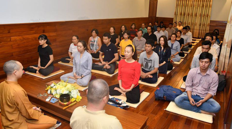 Thiền Vipassana là một cách thức hành thiền đơn giản và thực tế nhất để đạt đến sự thanh thản an lạc thực sự cho tâm hồn. Ảnh: Internet.