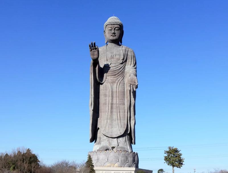 Tượng Phật Ushiku Daibutsu