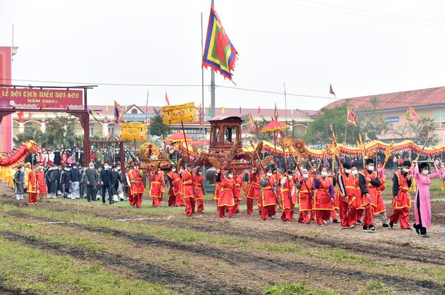 Chủ tịch nước dự Lễ hội Tịch điền Đọi Sơn - Ảnh 2.