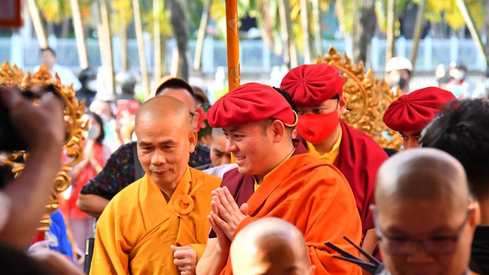 Đức Nhiếp Chính Vương Drukpa Thuksey Rinpoche sẽ cử hành 2 ngày Pháp Hội tại Quan Âm Tu Viện, Tp. Hồ Chí Minh (từ 12/3-13/3) và 2 ngày Pháp hội cầu an, ban gia trì chữa lành tại chùa Thiên Quang, Bình Dương (từ 16/2-17/2).