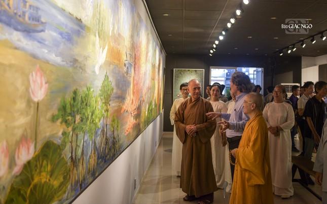 Khai mạc triển lãm “Phật giáo với hòa bình” tại Hội Mỹ thuật TP.HCM ảnh 1