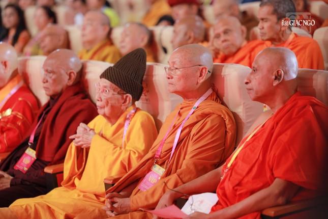 Chư vị Trưởng lão tham dự lễ khai mạc Chư vị Trưởng lão tham dự lễ khai mạc