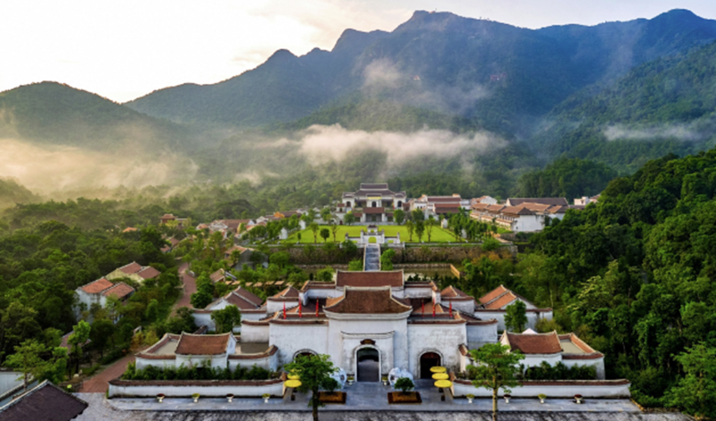 Khu di tích Yên Tử (Quảng Ninh). Ảnh sưu tầm. Khu di tích Yên Tử (Quảng Ninh). Ảnh sưu tầm.