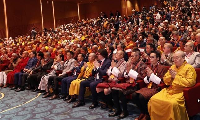 Trưởng lão Hòa thượng Thích Thanh Nhiễu dẫn đoàn phái đoàn GHPGVN tham dự sự kiện này Trưởng lão Hòa thượng Thích Thanh Nhiễu dẫn đoàn phái đoàn GHPGVN tham dự sự kiện này