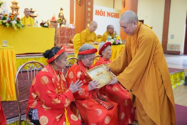 Mừng thọ các bậc cao niên Mừng thọ các bậc cao niên