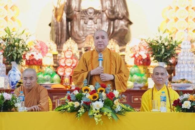 Hòa thượng Thích Thanh Phụng ban đạo từ Hòa thượng Thích Thanh Phụng ban đạo từ