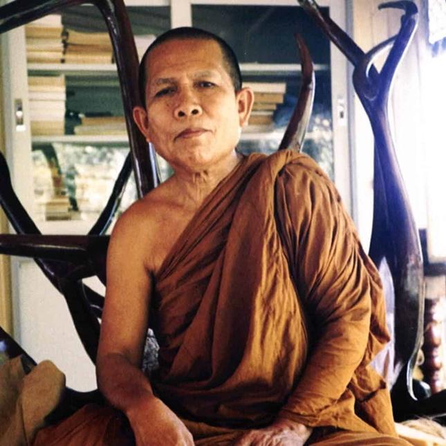 Phra Ajaan Suwat Suvaco (1919-2002) Phra Ajaan Suwat Suvaco (1919-2002)