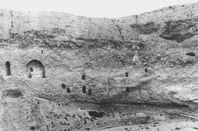 Hình 6. Quang cảnh hang động Haidari (tỉnh Fars, Iran).