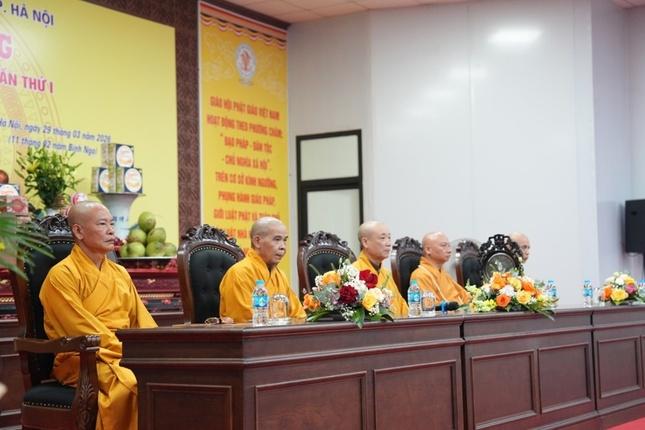 Chư tôn đức chứng minh buổi lễ Chư tôn đức chứng minh buổi lễ