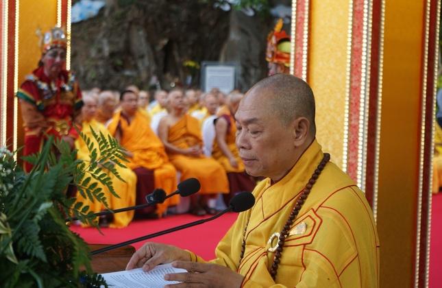 Hòa thượng Thích Từ Nghiêm nêu ý nghĩa của lễ hội Hòa thượng Thích Từ Nghiêm nêu ý nghĩa của lễ hội