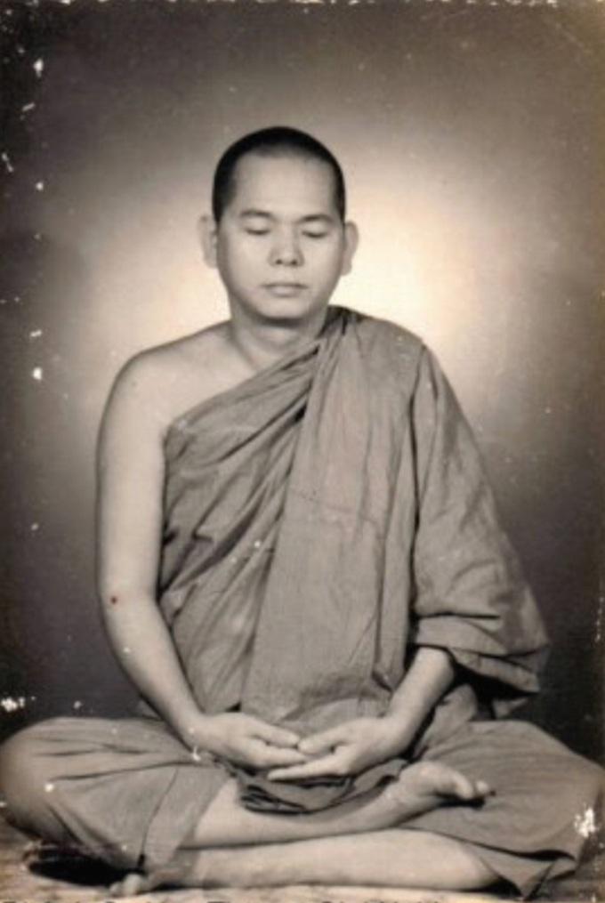 Di ảnh Hòa thượng Giới Nghiêm.Ảnh tư liệu