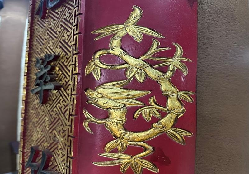 “Trúc hoá rồng” trên khung viền câu đối tại Ni viện Diệu Đức (Tp. Huế)
Nguồn: Thích Đức Khải (2026)
