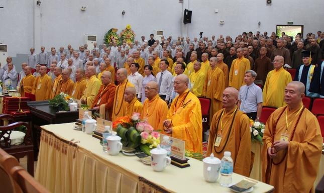 Phút tưởng niệm chư vị tiền bối hữu công Phút tưởng niệm chư vị tiền bối hữu công