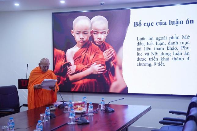 Hòa thượng Đào Như với luận án tiến sĩ ngành Tôn giáo học, đề tài “Đào tạo, bồi dưỡng Tăng tài trong đồng bào Khmer ở Nam Bộ” Hòa thượng Đào Như với luận án tiến sĩ ngành Tôn giáo học, đề tài “Đào tạo, bồi dưỡng Tăng tài trong đồng bào Khmer ở Nam Bộ”