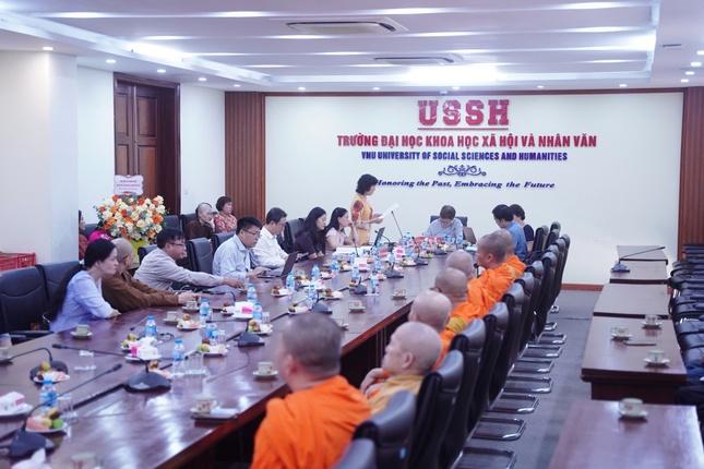 Hội đồng thống nhất thông qua luận án của Hòa thượng Đào Như với 6/6 phiếu tán thành Hội đồng thống nhất thông qua luận án của Hòa thượng Đào Như với 6/6 phiếu tán thành