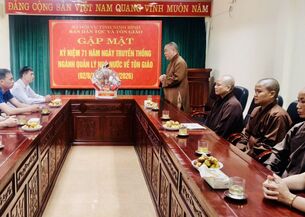 Ban Đại diện Phật giáo liên phường Nam Định chúc mừng 71 năm ngày truyền thống ngành quản lý Nhà nước về tôn giáo