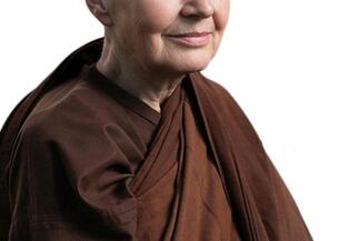 Bản ngã và lớp sương mù của khổ đau