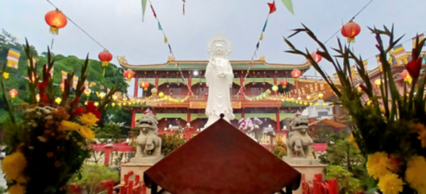 Chùa Sùng Chính (TP.HCM) 
Ảnh: Hữu Nguyễn