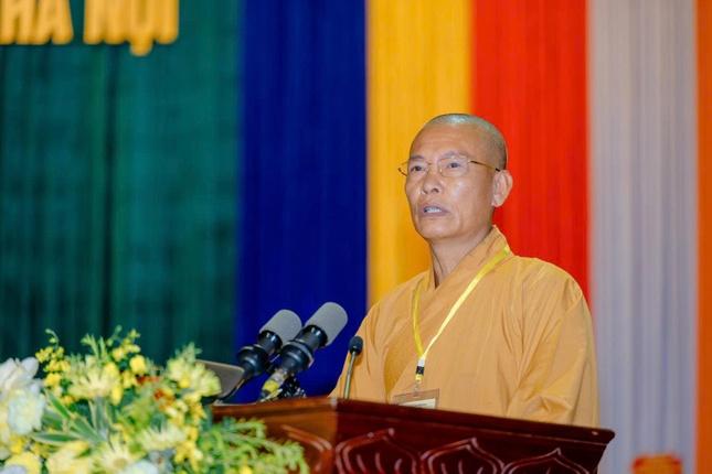 Thượng tọa Thích Đạo Phong trình bày dự thảo phương hướng hoạt động Phật sự nhiệm kỳ 2026-2031 Thượng tọa Thích Đạo Phong trình bày dự thảo phương hướng hoạt động Phật sự nhiệm kỳ 2026-2031